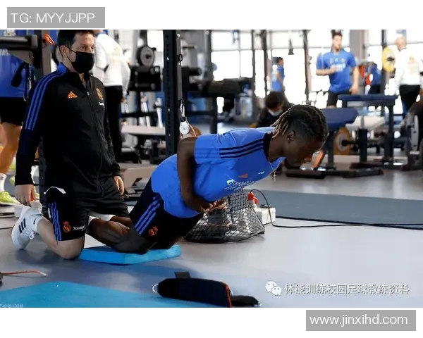 足球明星的训练秘笈解析及提升技巧的科学方法分享 足球明星的训练秘笈解析及提升技巧的科学方法分享