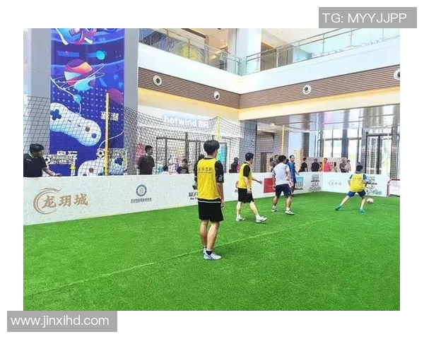 足球巨星街头挑战极限与热爱 为普通球迷带来非凡体验 足球巨星街头挑战极限与热爱 为普通球迷带来非凡体验